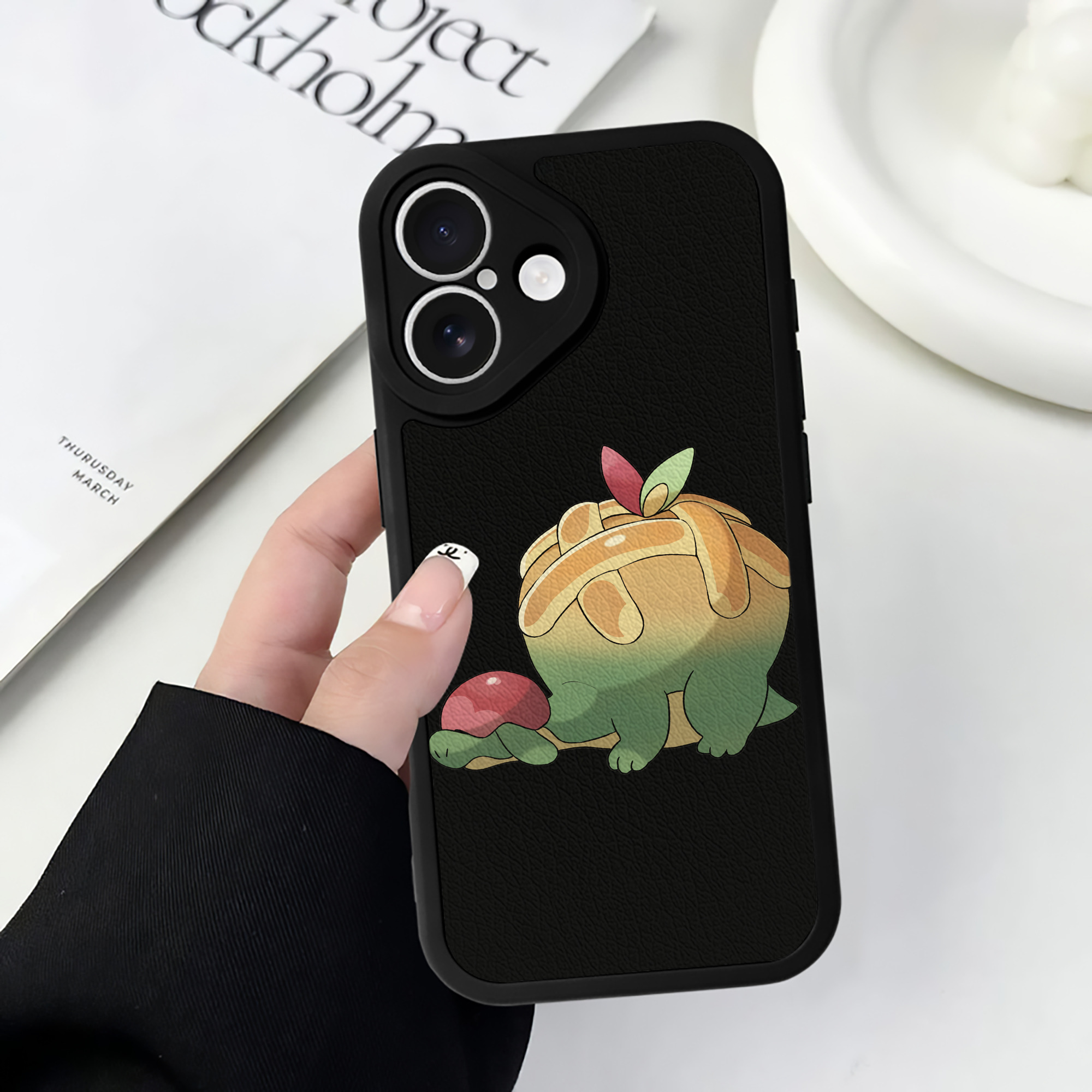 （画像用） ポケットモンスター Pokémon 【iPhone 16シリーズ対応】シリコンスマホケース（レザー調） 材質：シリコン